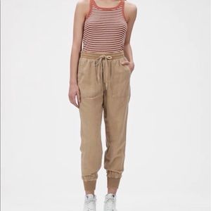 NWT Gap Linen Joggers - Navy, Small